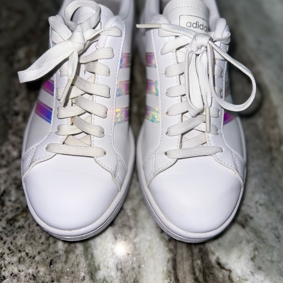 Adidas Grand Court holographic sneakers - SIZE 7 - Picture 4 of 10